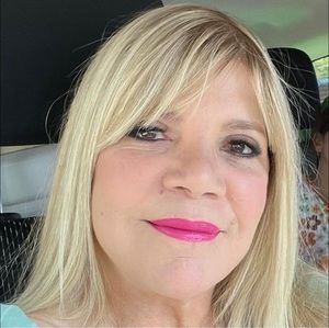 Meet your Posher, Marta